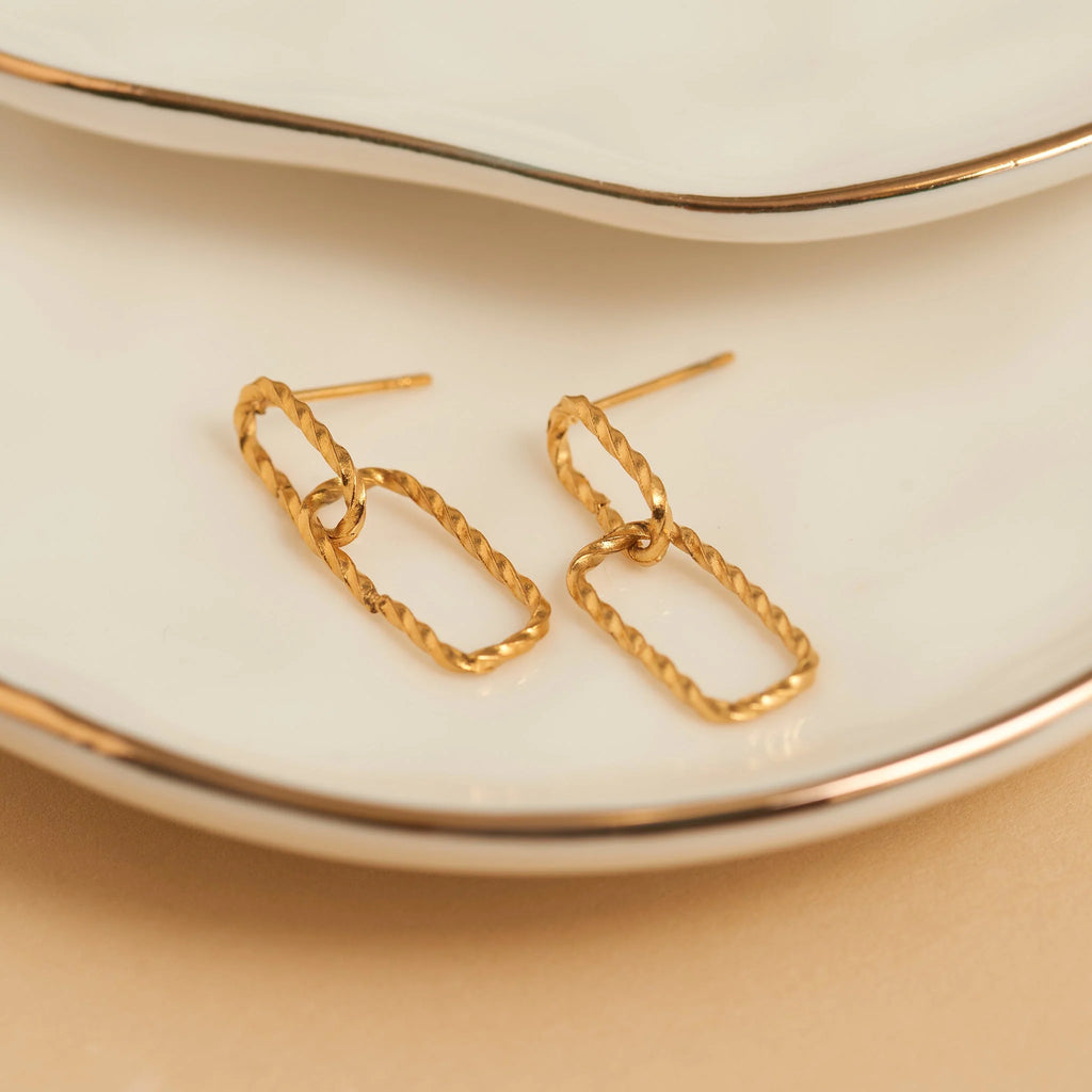 Waterproof Beveled Oval Links Studs