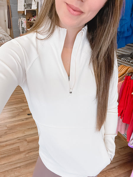 Mock Neck Active Pullover