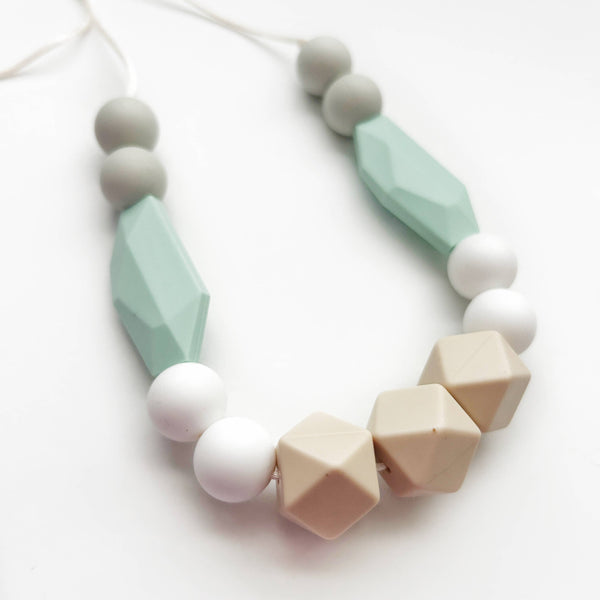 The Faye - Teething Necklace for Mama