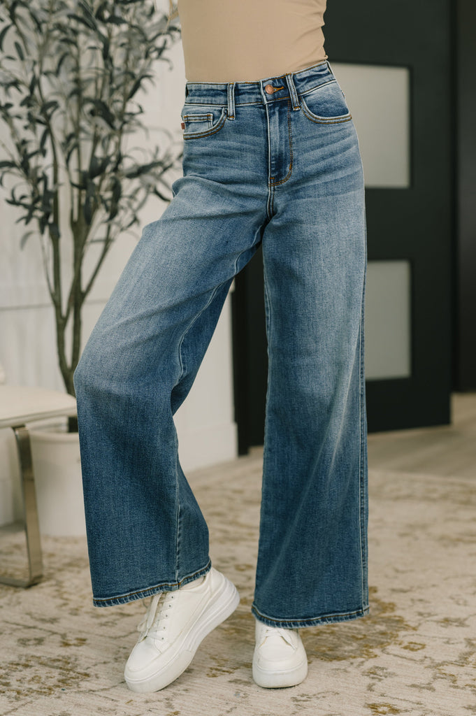 Online Exclusive | Judy Blue Shayla High Waist Retro Wide