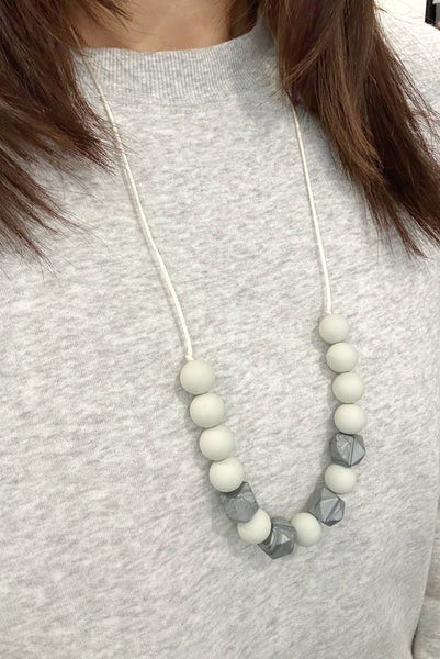The Aster - Teething Necklace for Mama