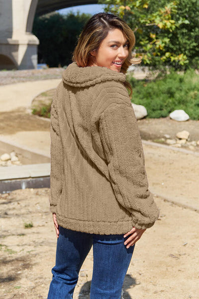 Plush Pullover With Pockets [5 Colors]